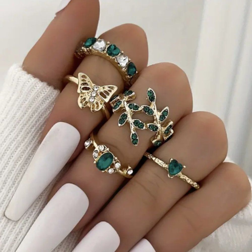🔅🆕🔅✨BoHo 5pcs Rhinstones Emerald Green 💚Ring Sets✨